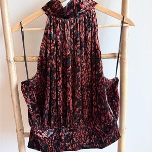 Red and Black Sleeveless Top